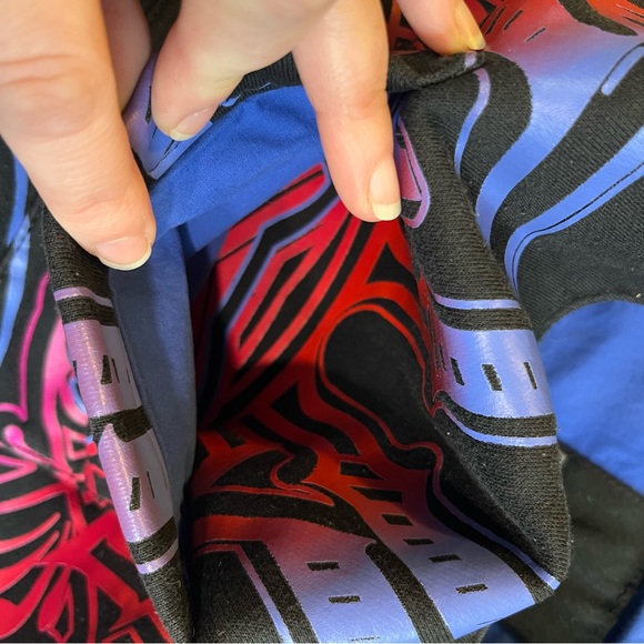 Fox Women's Black and Neon print hoodie material shoulder bag - Picture 3 of 9